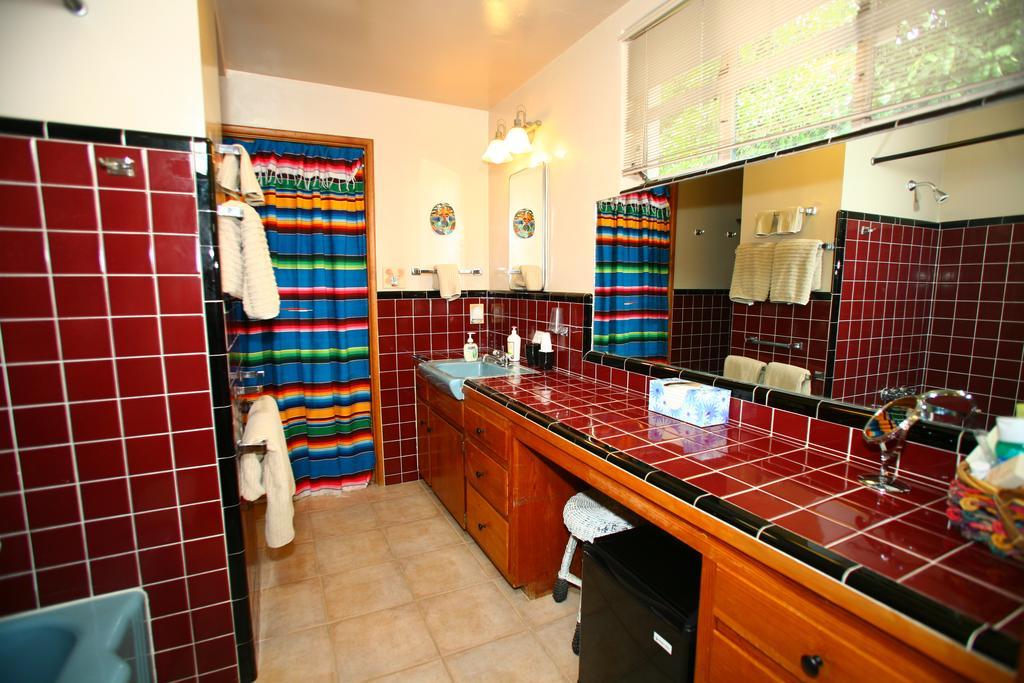 Sam Hughes Inn B&B Tucson Oda fotoğraf